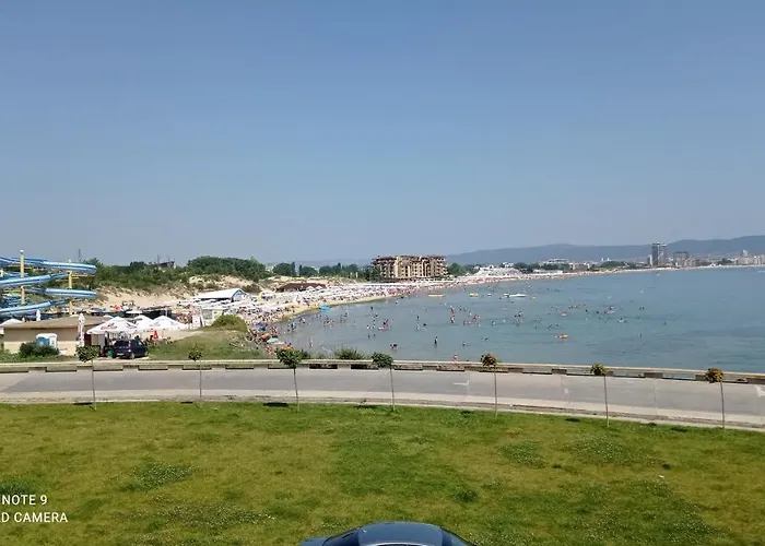 Paradiso 'в' 109 Large Cozy Appartamento