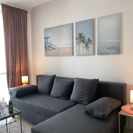 Paradiso 'в' 109 Large Cozy Апартаменты *