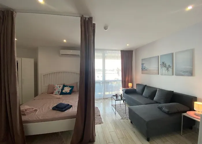 Paradiso 'в' 109 Large Cozy Apartment *